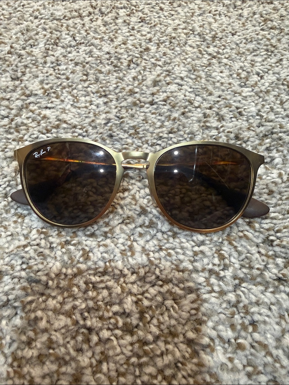 Ray-Ban Polarized Round Gold Frame Sunglasses - Brown Lenses